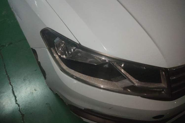 Used Volkswagen Santana 2021 1.5L Manual Fashion Edition Right Front Headlight