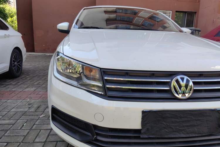 Used Volkswagen Santana 2021 1.5L Automatic Fashion Edition Right Front Headlight