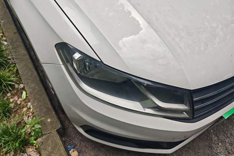 Used Volkswagen Santana 2021 1.5L Manual Fashion Edition Right Front Headlight