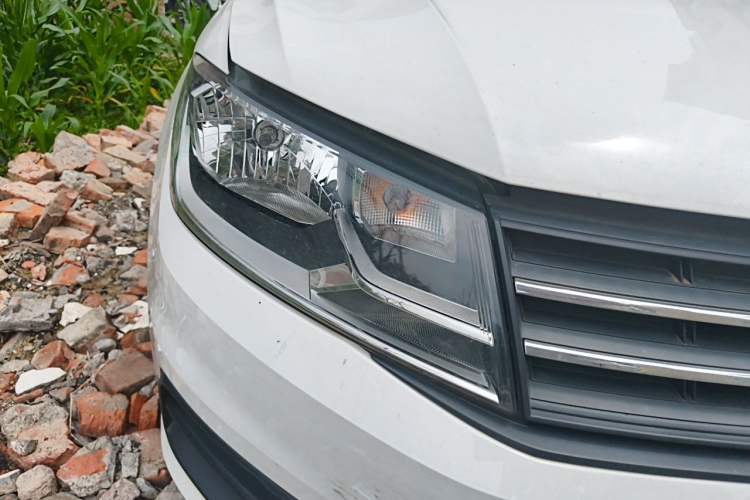 Used Volkswagen Santana 2021 1.5L Manual Fashion Edition Right Front Headlight