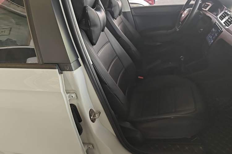 Used Volkswagen Santana 2021 1.5L Manual Fashion Edition Right Front Seat