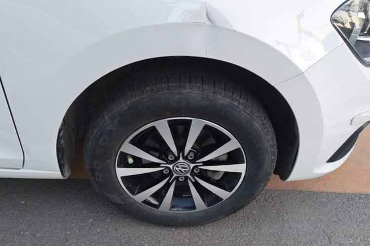 Used Volkswagen Santana 2021 1.5L Automatic Fashion Edition Right Front Wheel Hub