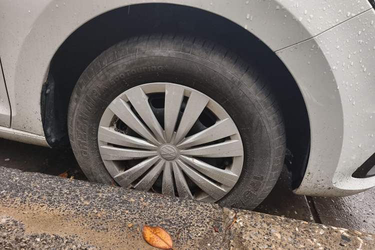 Used Volkswagen Santana 2021 1.5L Automatic Fashion Edition Right Front Wheel Hub