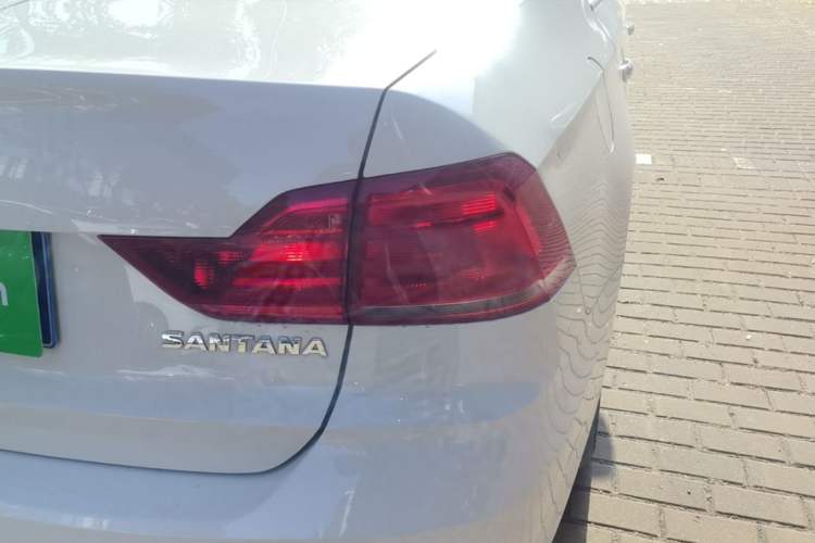 Used Volkswagen Santana 2021 1.5L Automatic Fashion Edition Right Rear Taillight