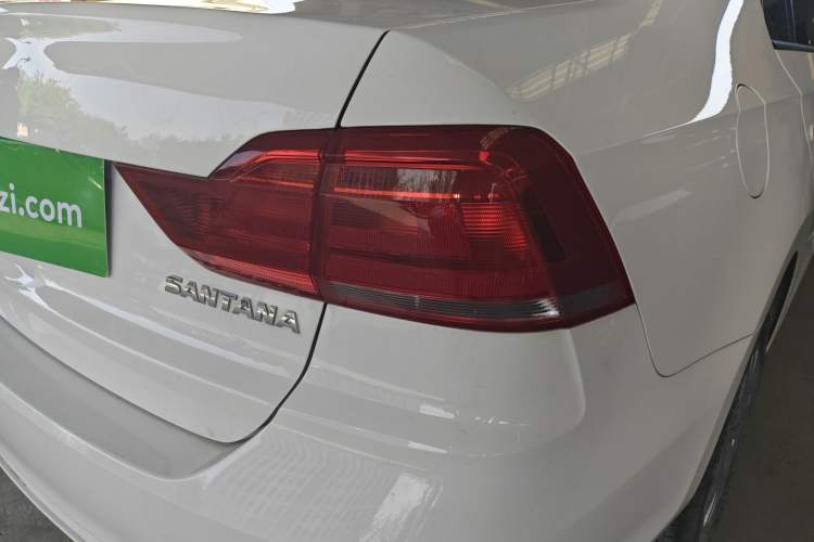 Used Volkswagen Santana 2021 1.5L Manual Fashion Edition Right Rear Taillight