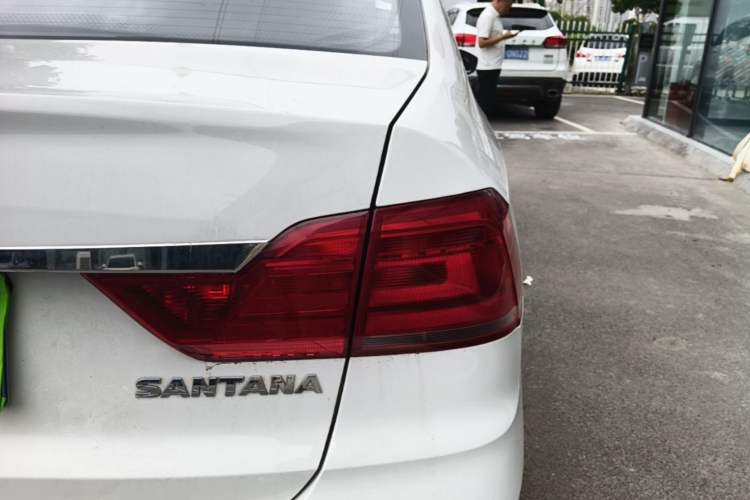 Used Volkswagen Santana 2021 1.5L Automatic Fashion Edition Right Rear Taillight