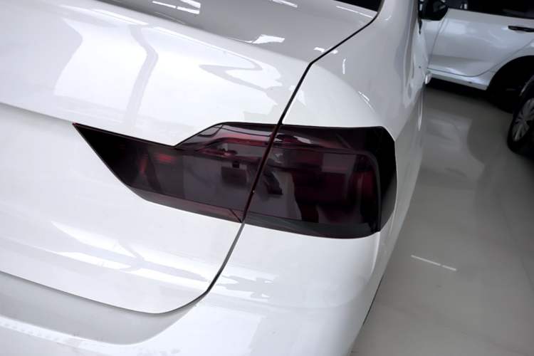 Used Volkswagen Santana 2021 1.5L Manual Fashion Edition Right Rear Taillight