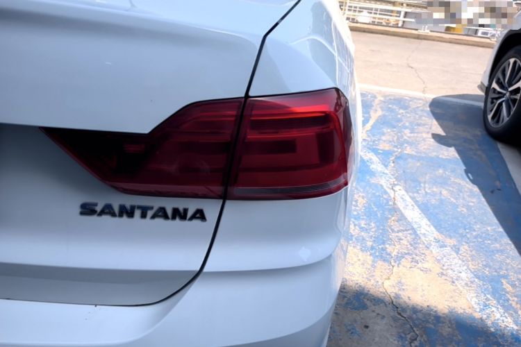 Used Volkswagen Santana 2021 1.5L Manual Fashion Edition Right Rear Taillight