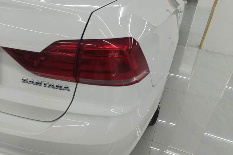 Used Volkswagen Santana 2021 1.5L Manual Fashion Edition Right Rear Taillight