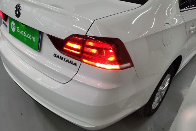 Used Volkswagen Santana 2021 1.5L Automatic Fashion Edition Right Rear Taillight