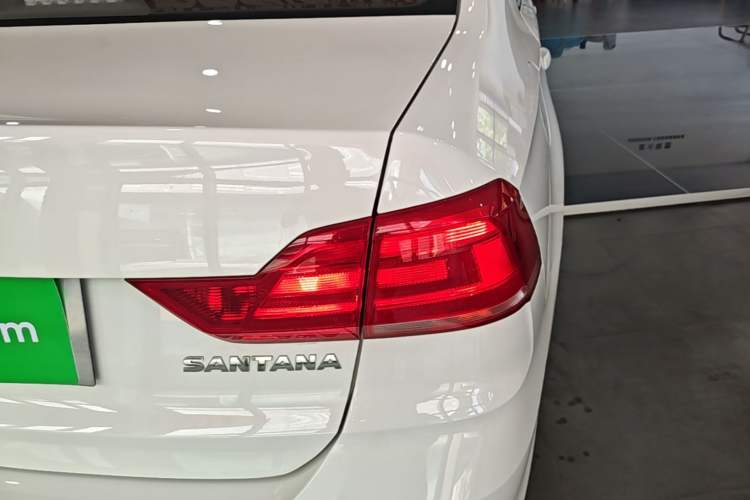 Used Volkswagen Santana 2021 1.5L Manual Fashion Edition Right Rear Taillight