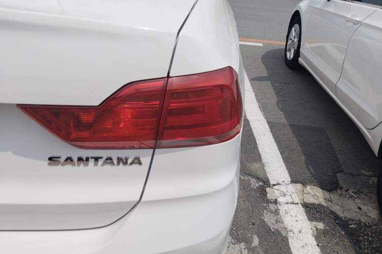 Used Volkswagen Santana 2021 1.5L Manual Fashion Edition Right Rear Taillight