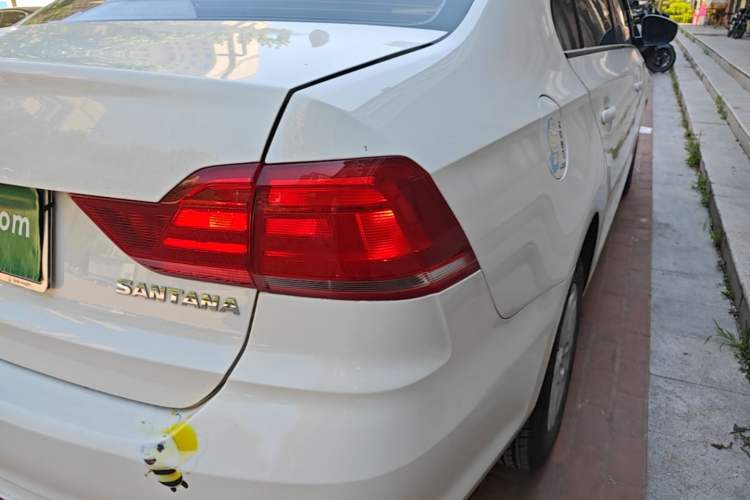 Used Volkswagen Santana 2021 1.5L Automatic Fashion Edition Right Rear Taillight