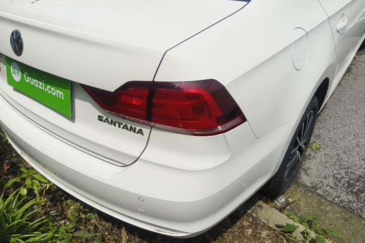 Used Volkswagen Santana 2021 1.5L Automatic Comfort Edition Right Rear Taillight