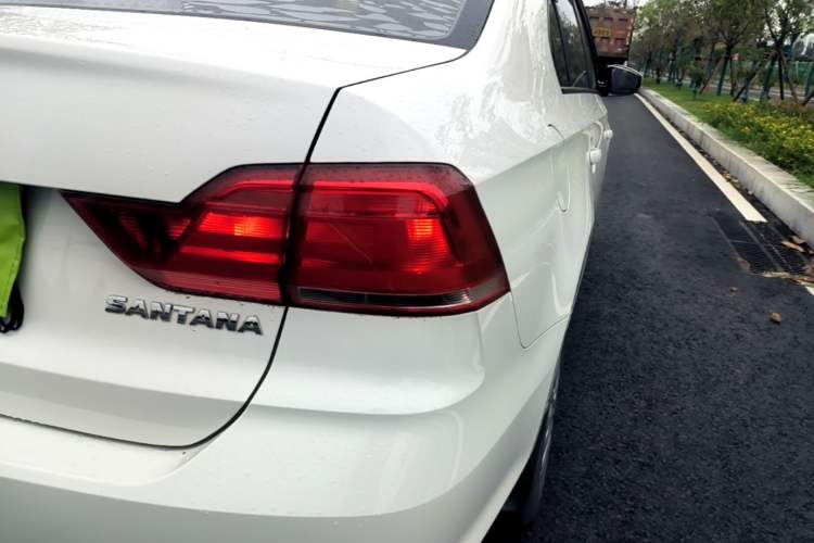 Used Volkswagen Santana 2021 1.5L Manual Fashion Edition Right Rear Taillight