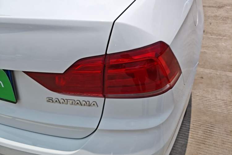 Used Volkswagen Santana 2021 1.5L Manual Fashion Edition Right Rear Taillight