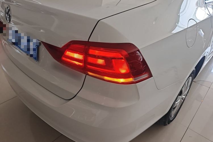 Used Volkswagen Santana 2021 1.5L Automatic Fashion Edition Right Rear Taillight