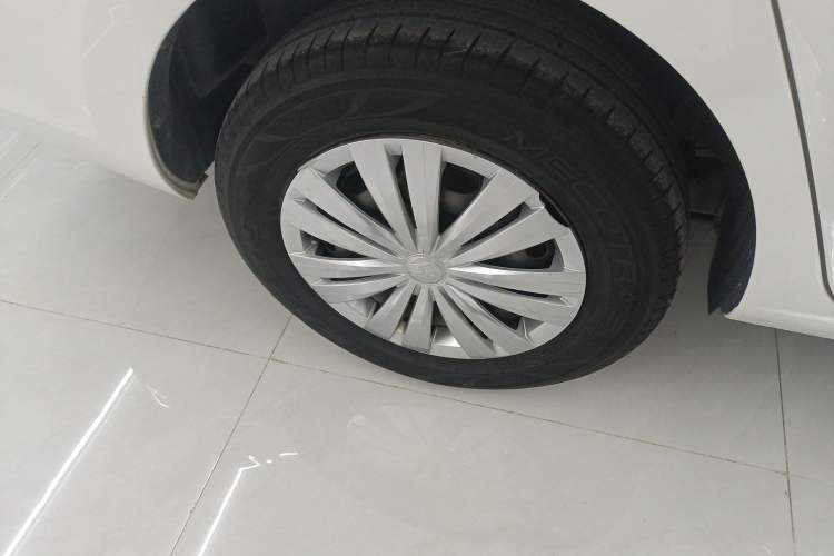 Used Volkswagen Santana 2021 1.5L Manual Fashion Edition Right Rear Wheel Hub