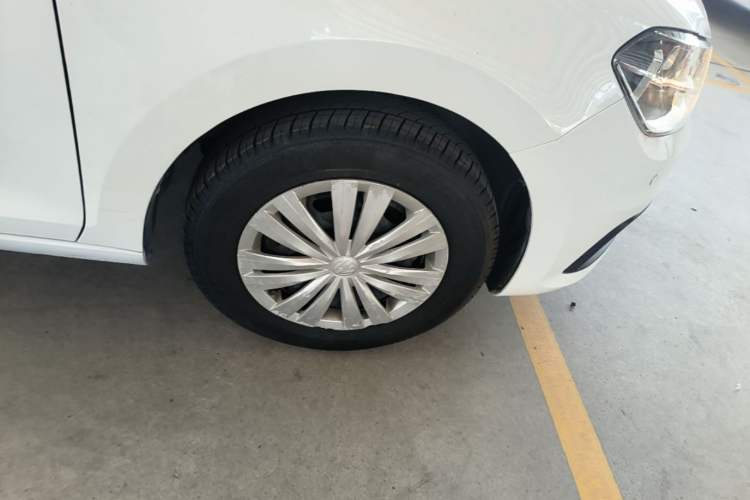 Used Volkswagen Santana 2021 1.5L Automatic Fashion Edition Right Rear Wheel Hub