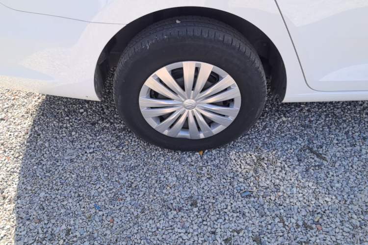 Used Volkswagen Santana 2021 1.5L Manual Fashion Edition Right Rear Wheel Hub