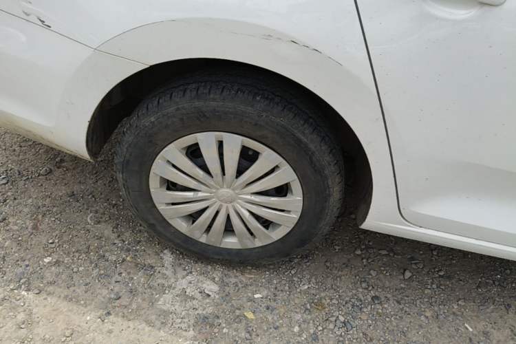 Used Volkswagen Santana 2021 1.5L Manual Fashion Edition Right Rear Wheel Hub