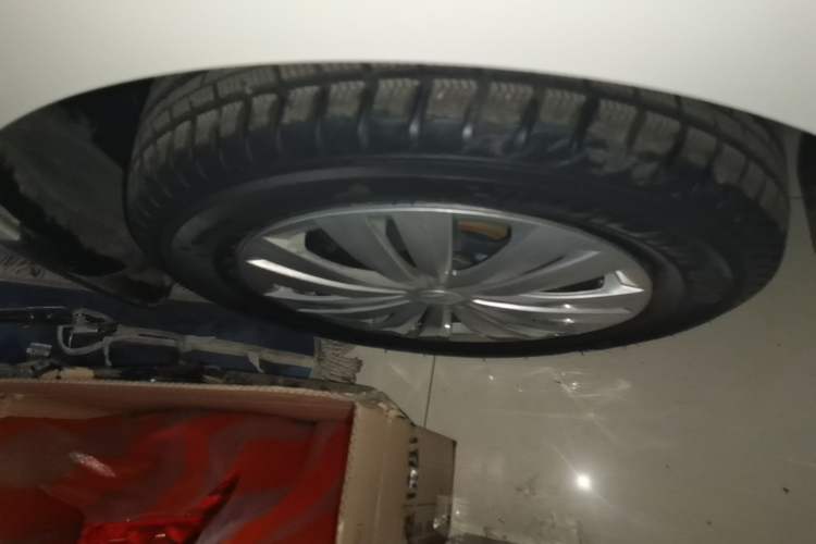 Used Volkswagen Santana 2021 1.5L Manual Fashion Edition Right Rear Wheel Hub