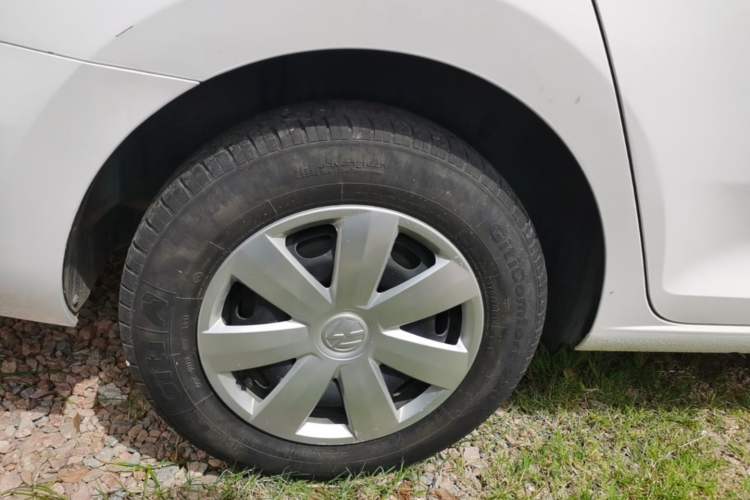 Used Volkswagen Santana 2021 1.5L Manual Fashion Edition Right Rear Wheel Hub