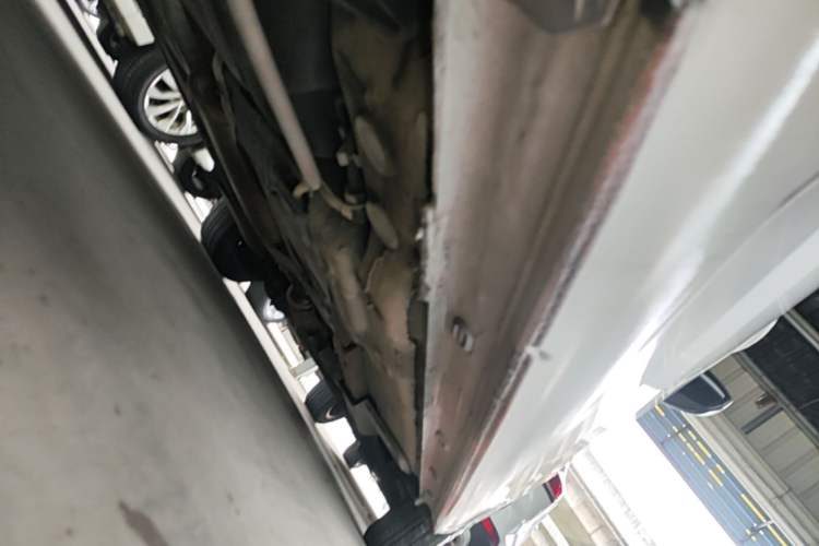 Used Volkswagen Santana 2021 1.5L Automatic Fashion Edition Right Side Sill