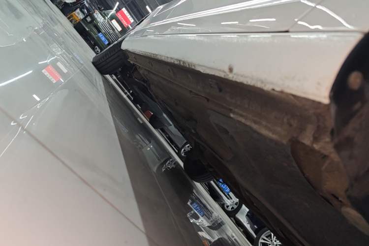 Used Volkswagen Santana 2021 1.5L Automatic Fashion Edition Right Side Sill