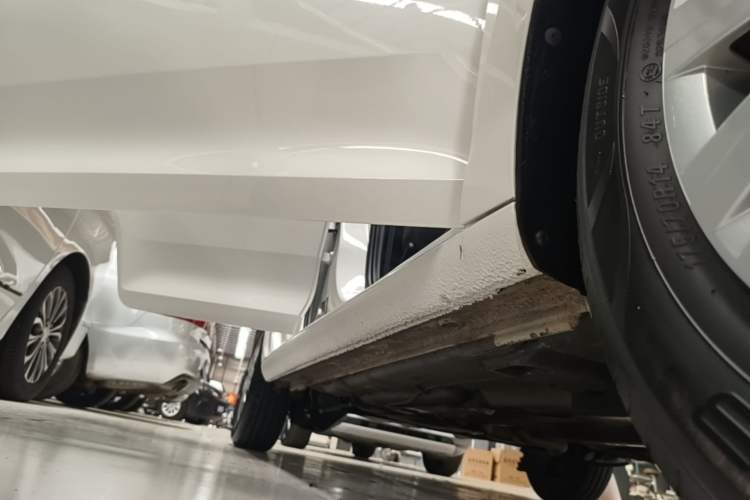 Used Volkswagen Santana 2021 1.5L Manual Fashion Edition Right Side Sill