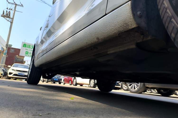 Used Volkswagen Santana 2021 1.5L Automatic Fashion Edition Right Side Sill