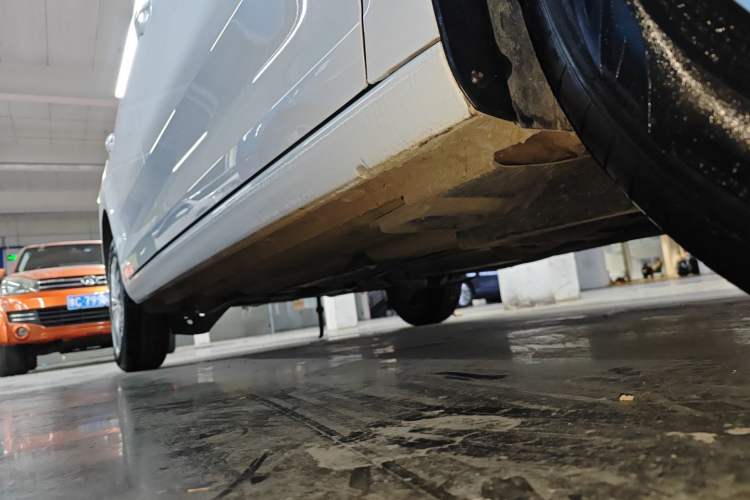 Used Volkswagen Santana 2021 1.5L Manual Fashion Edition Right Side Sill