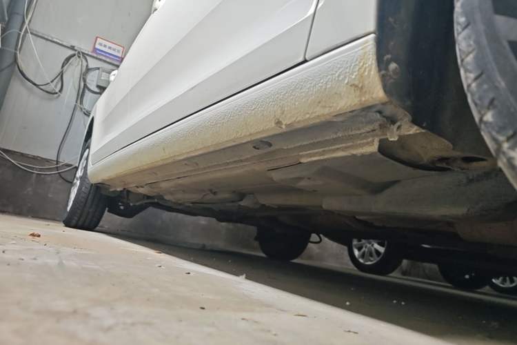 Used Volkswagen Santana 2021 1.5L Manual Fashion Edition Right Side Sill