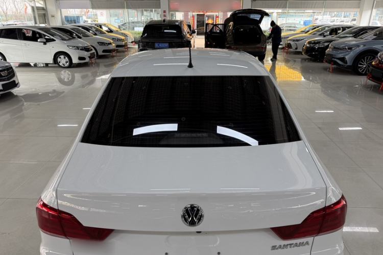 Used Volkswagen Santana 2021 1.5L Automatic Fashion Edition Roof
