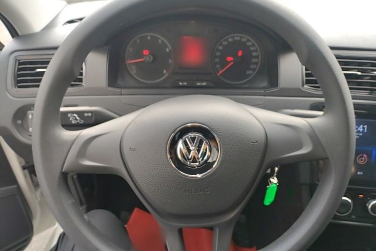 Used Volkswagen Santana 2021 1.5L Manual Fashion Edition Steering Wheel