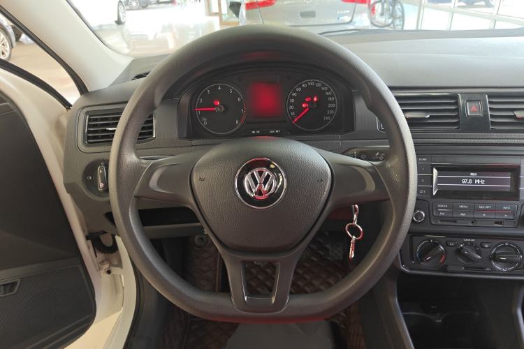 Used Volkswagen Santana 2021 1.5L Manual Fashion Edition Steering Wheel
