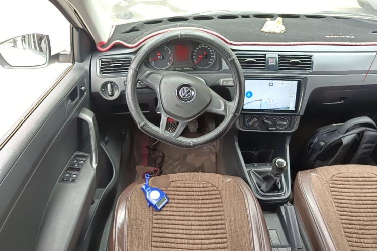 Used Volkswagen Santana 2021 1.5L Manual Fashion Edition Steering Wheel