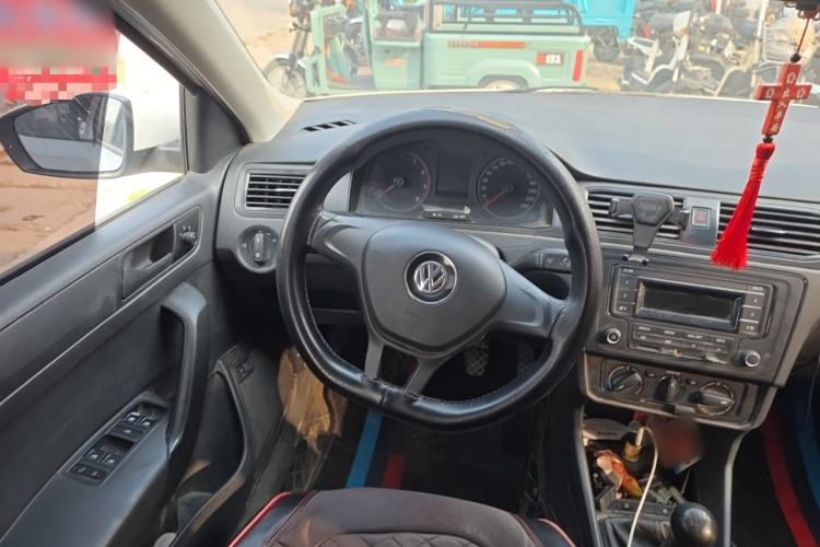 Used Volkswagen Santana 2021 1.5L Manual Fashion Edition Steering Wheel