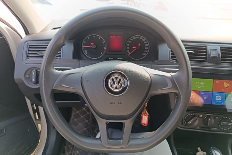 Used Volkswagen Santana 2021 1.5L Automatic Fashion Edition Steering Wheel
