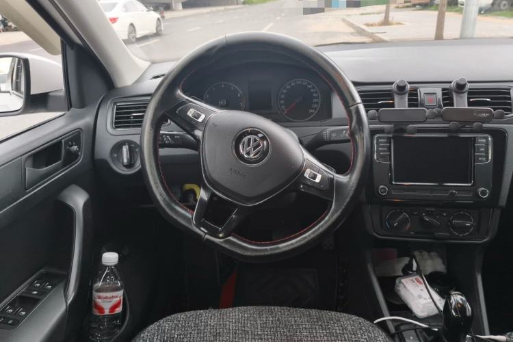 Used Volkswagen Santana 2021 1.5L Automatic Fashion Edition Steering Wheel