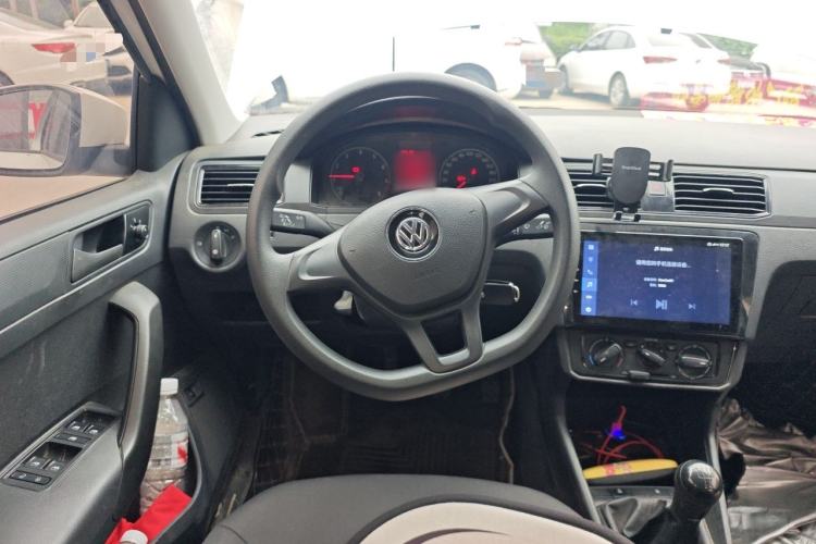 Used Volkswagen Santana 2021 1.5L Manual Fashion Edition Steering Wheel