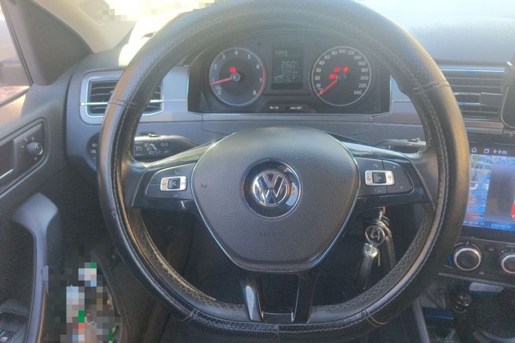 Used Volkswagen Santana 2021 1.5L Manual Fashion Edition Steering Wheel