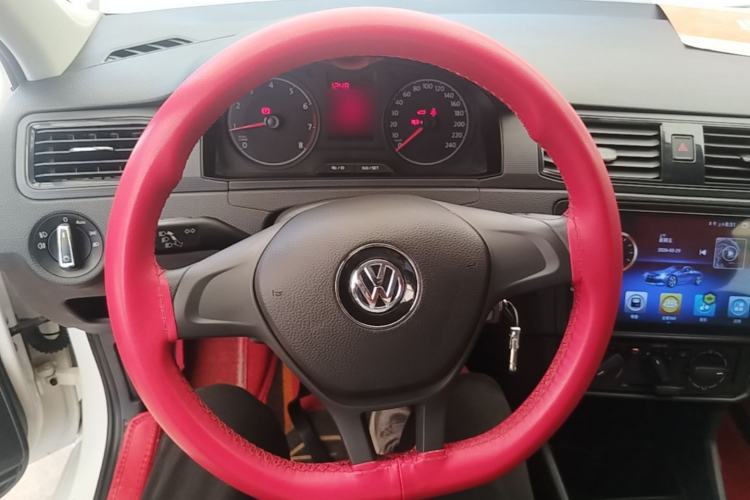 Used Volkswagen Santana 2021 1.5L Manual Fashion Edition Steering Wheel