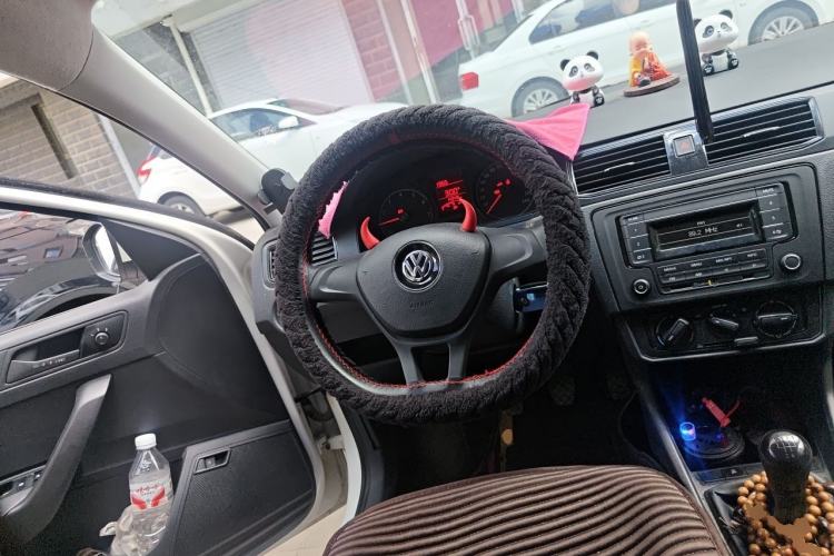 Used Volkswagen Santana 2021 1.5L Manual Fashion Edition Steering Wheel