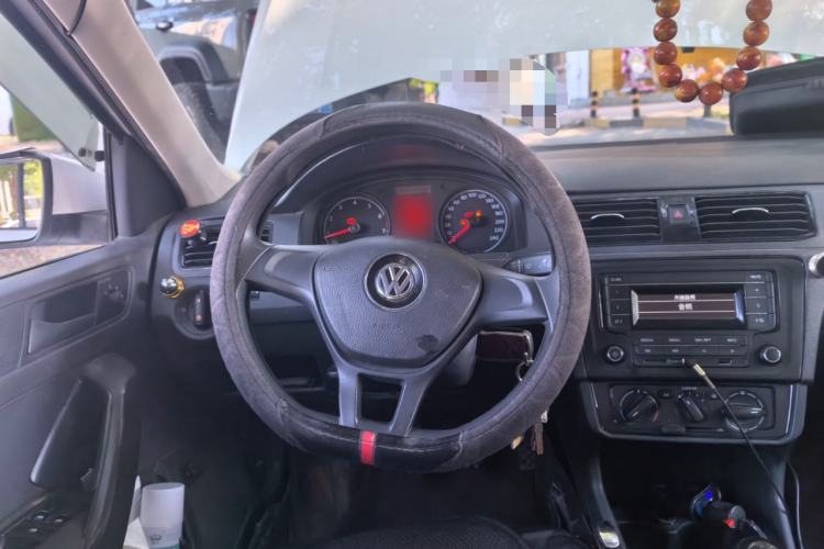 Used Volkswagen Santana 2021 1.5L Manual Fashion Edition Steering Wheel