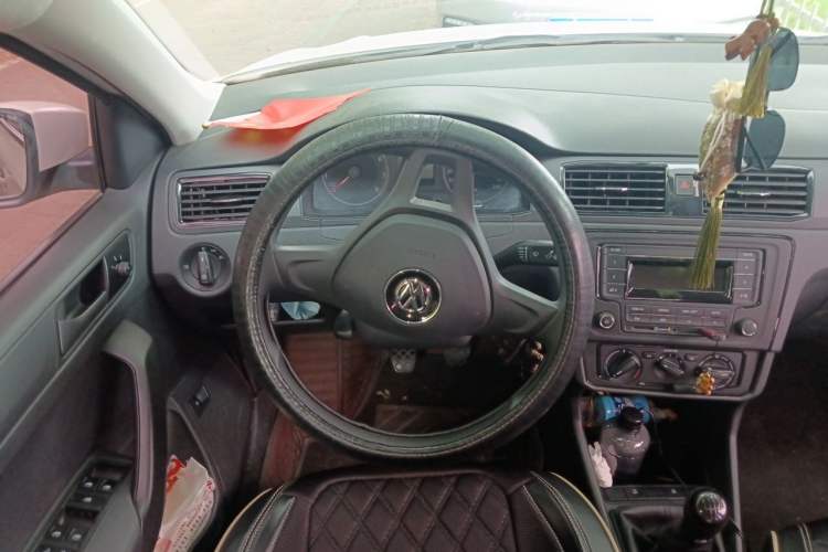 Used Volkswagen Santana 2021 1.5L Manual Fashion Edition Steering Wheel