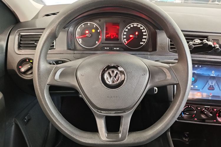 Used Volkswagen Santana 2021 1.5L Manual Fashion Edition Steering Wheel