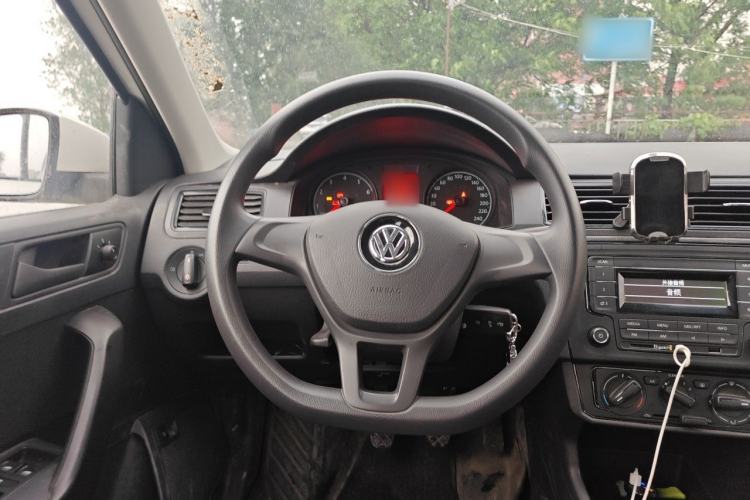 Used Volkswagen Santana 2021 1.5L Manual Fashion Edition Steering Wheel
