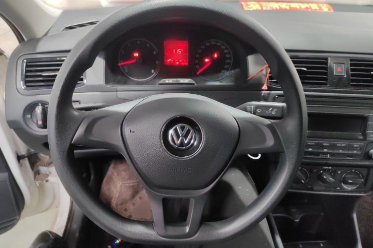 Used Volkswagen Santana 2021 1.5L Manual Fashion Edition Steering Wheel