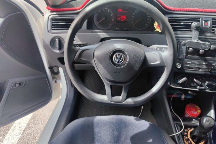 Used Volkswagen Santana 2021 1.5L Manual Fashion Edition Steering Wheel